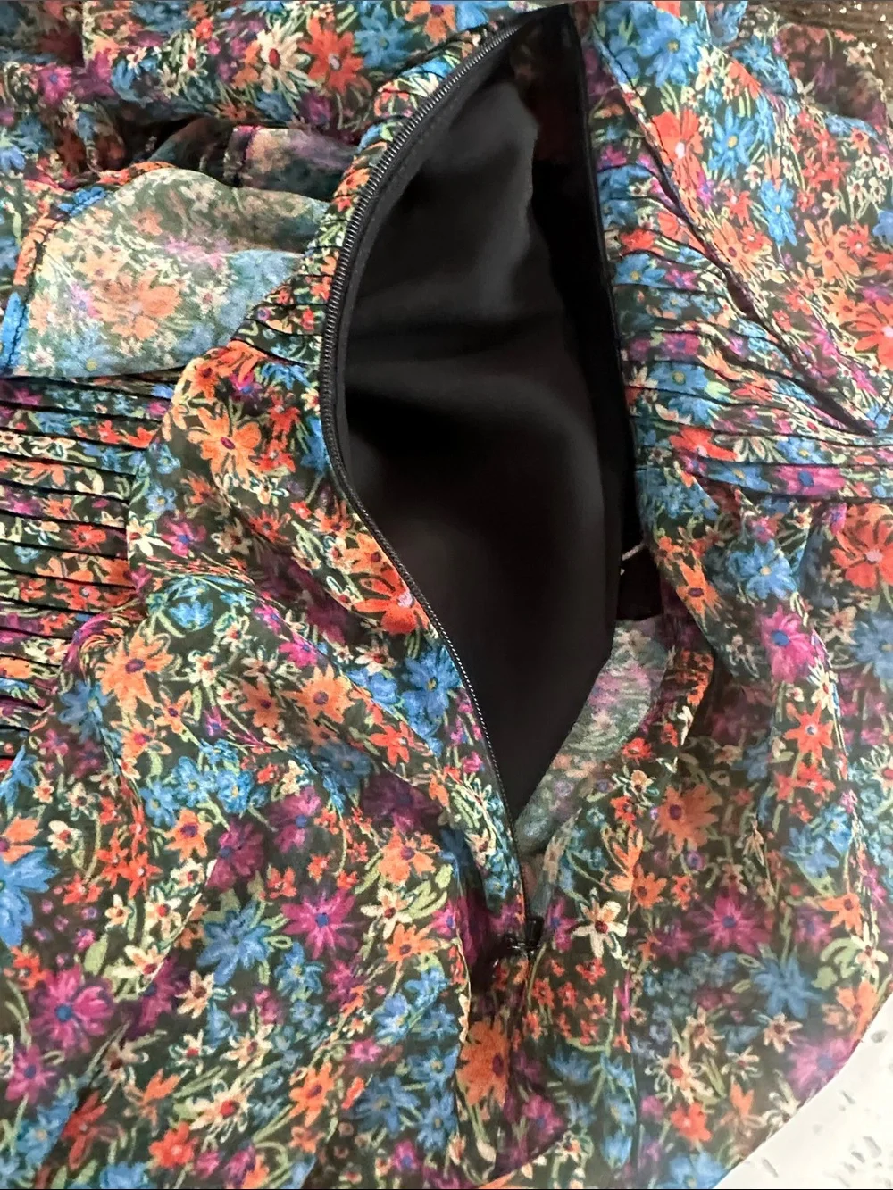 For Love & Lemons Brittany Floral Print Long Sleeve Midi Dress
For Love & Lemons - Picture 12 of 15